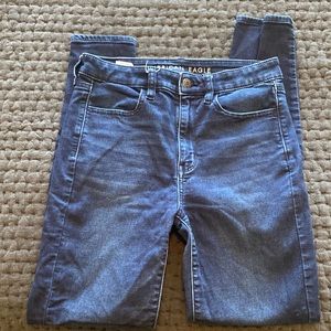 American Eagle Super Stretch Jegging Size 6 Dark Blue Wash